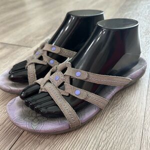 Abeo Women’s Strappy Slip On Slide Sandals Sz 8